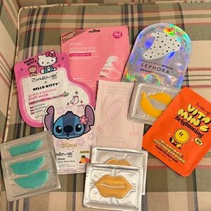 Hello Kitty Pink Face Mask Set
